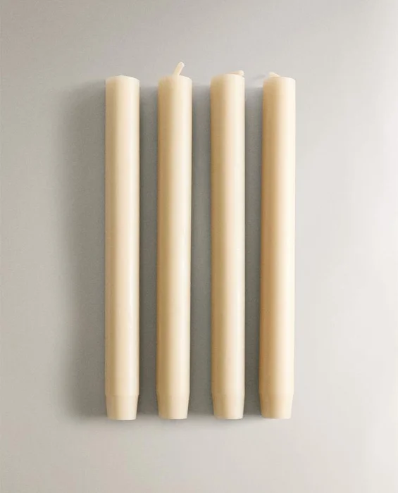 PACK VELAS LARGAS DECORATIVAS CILINDRO (PACK DE 4) en Beige - Velas y Portavelas, Uruguay | Zara Home, vista 2