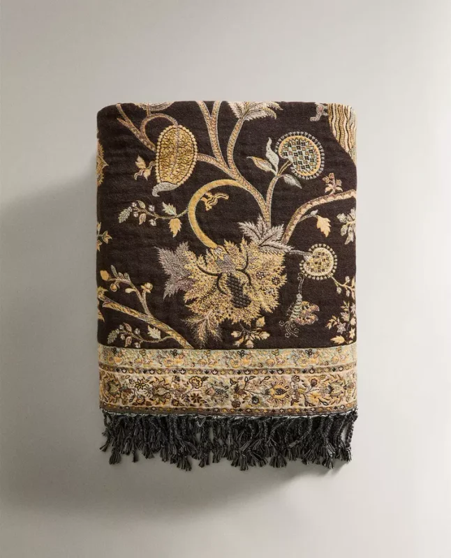 MANTA JACQUARD FLORES en Marrón, Uruguay | Zara Home, vista 6