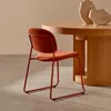 Silla apilable Meli de chenilla beige y patas de metal beige FSC Mix Credit - terracota y patas de metal terracota en Rojo - Sillas, Uruguay | Kavehome, vista 2 de 9