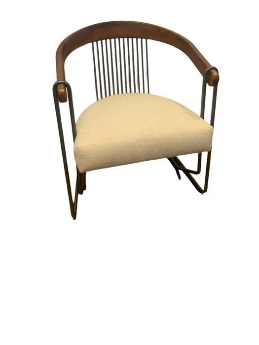 BUTACA MODELO HARPA - MADERA CLARA - TAPIZADO TELA CLARA en Madera natural - Butacas, banquetas y puffs, Uruguay | Champagne Home, vista 2
