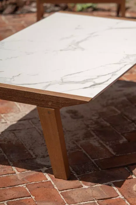 Mesa ratona Dekton en Multicolor - Mesas de living, Uruguay | Balcony