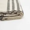 Manta Bruselas - Marron en Marrón - Textiles, Uruguay | Indian, vista 2 de 4