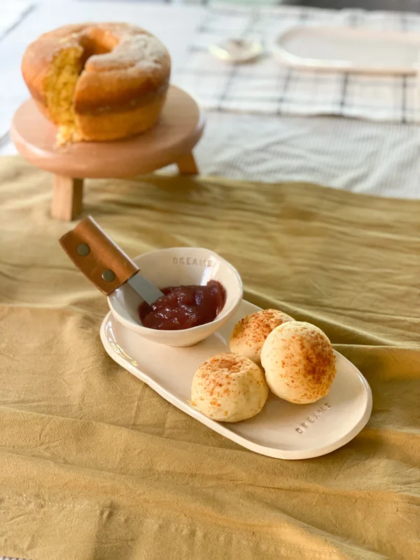 Set Plato oval, Bowl y Cuchillo Untador en Blanco - Decoración, Uruguay | Dreams On Time, vista 6