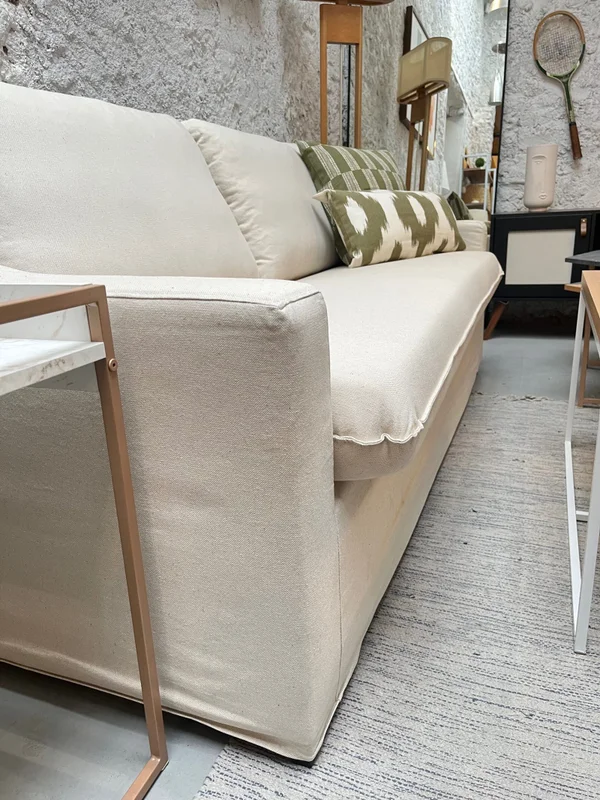 Sofá Manchester con Funda Desmontable 3 cuerpos (205cm) – Crudo en Blanco - Sillones y sofás, Uruguay | Berna Home, vista 6