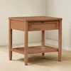 Mesa auxiliar Winnie - Nogal claro en Marrón - Mesas de living, Uruguay | Nario Hogar, vista 1 de 2