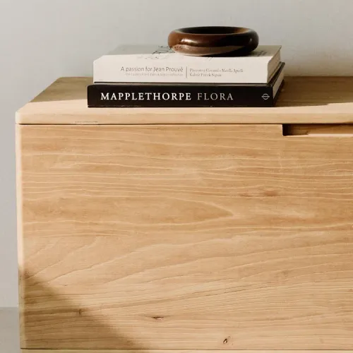 BANCO CON ALMACENAJE MADERA OLMO - Aparadores y recibidores, Uruguay | Zara Home