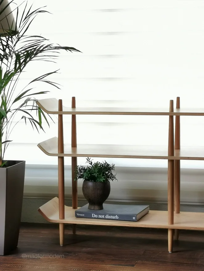 Lutjens ”Bentwood” Shelves en Madera natural - Bibliotecas, Uruguay | Mad for Modern, vista 2