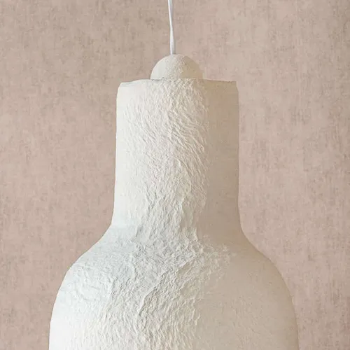 LAMPARA DE TECHO OLIVIA - PAPEL MACHE en Off-white - Lámparas colgantes, Uruguay | La Iberica