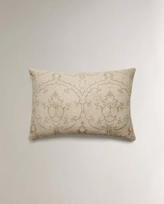 FUNDA COJÍN JACQUARD en Beige - Textiles, Uruguay | Zara Home, vista 2