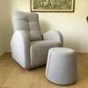 Butaca mecedora con puff — Serra Amoblamientos en Gris - Butacas, banquetas y puffs, Uruguay | Serra Amoblamientos, vista 1 de 3