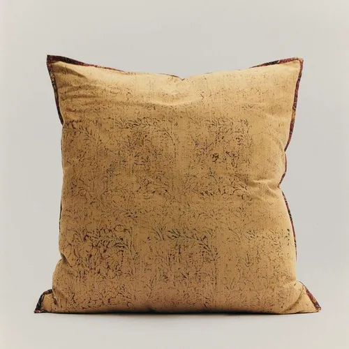 FUNDA COJÍN BLOCK PRINT - Textiles, Uruguay | Zara Home