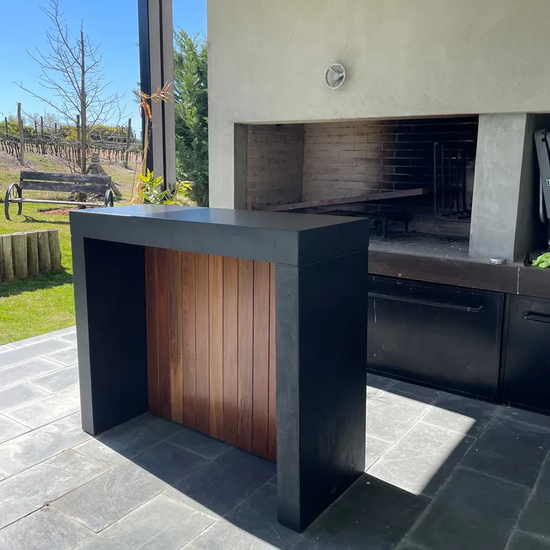 Barra exterior con Lapacho en Madera natural - Muebles para el exterior, Uruguay | Mezcla