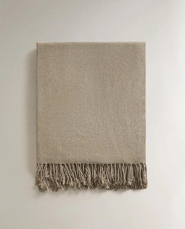 MANTA CHENILLA en Beige - Textiles, Uruguay | Zara Home, vista 5