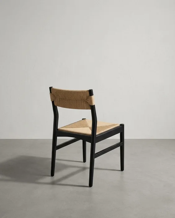 Silla en madera teca negra y fibra en Negro - Sillas, Uruguay | Entrecasa, vista 2